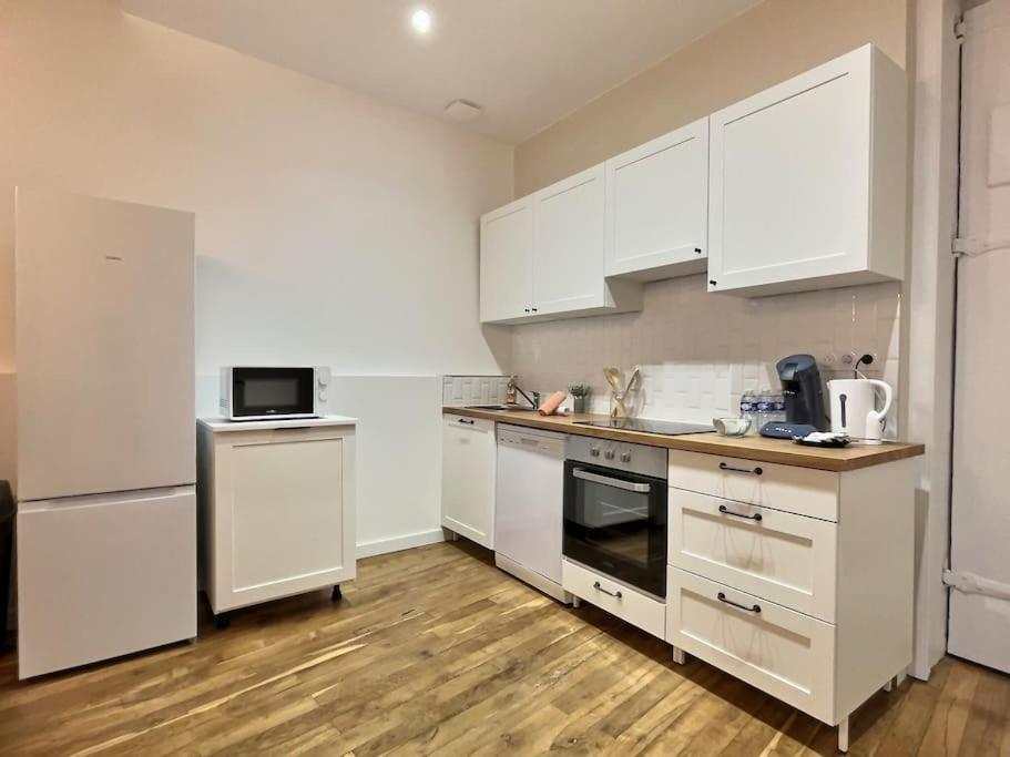 "Boheme Chic" De Miss K Apartment Macon Bagian luar foto